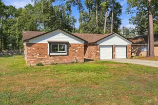 1704 S 1st St, Conroe, TX 77301 - Photo 4