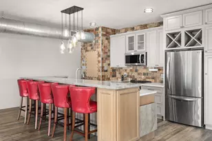 18809 Egret Bay Blvd, Webster, TX 77058 - Photo 14
