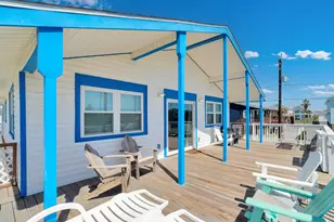 4219 Liberty Dr, Galveston, TX 77554 - Photo 6