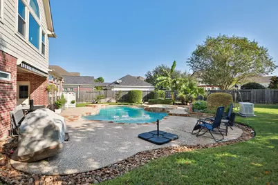 8410 Brighton Lake Lane, Houston, TX 77095 - Photo 36