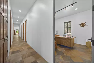 1703 Highway 35 S, Rockport, TX 78382 - Photo 14