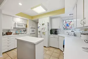 1801 Lexington St, Houston, TX 77098 - Photo 10