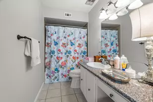 355 N Post Oak Ln, Houston, TX 77024 - Photo 18