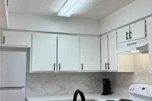 12922 Wirevine Ln, Houston, TX 77072 - Photo 14