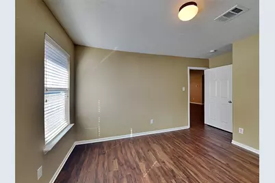 913 Almond Street, Baytown, TX 77521 - Photo 20