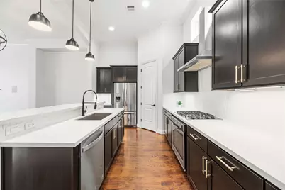 1029 W 21st Street #D, Houston, TX 77008 - Photo 12