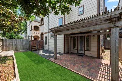 1029 W 21st Street #D, Houston, TX 77008 - Photo 4