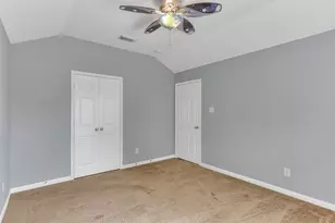 223 Fantasy Ln, Montgomery, TX 77356 - Photo 32