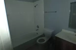 7400 Bellerive Dr, Houston, TX 77036 - Photo 12