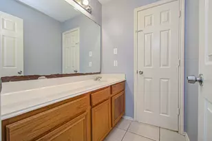 13915 Fort Nelson Dr, Houston, TX 77083 - Photo 32