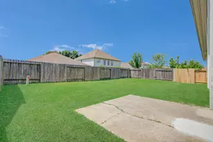 13915 Fort Nelson Dr, Houston, TX 77083 - Photo 36