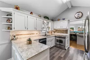 3503 Quail Cir, Sealy, TX 77474 - Photo 10