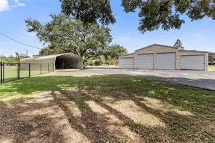 3503 Quail Cir, Sealy, TX 77474 - Photo 36