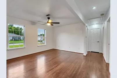 4930 Holloway Drive, Houston, TX 77048 - Photo 24