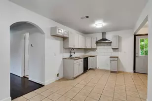 4930 Holloway Dr, Houston, TX 77048 - Photo 18