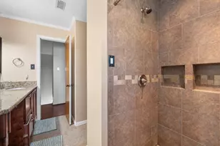 13718 Balmore Cir, Houston, TX 77069 - Photo 10