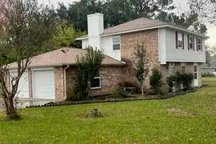 89 Coral Gables, Trinity, TX 75862 - Photo 2