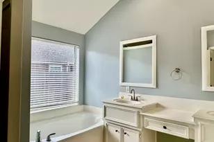 3131 Valley Ct, Manvel, TX 77578 - Photo 14