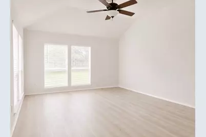 3131 Valley Court, Manvel, TX 77578 - Photo 12