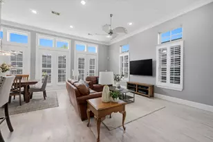 1135 W 21st St, Houston, TX 77008 - Photo 8