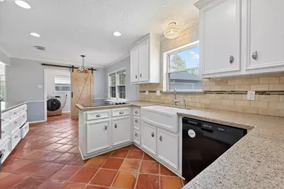 906 Pear Tree Lane, Houston, TX 77073 - Photo 12
