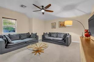 2 Glistening Pond Pl, The Woodlands, TX 77382 - Photo 18