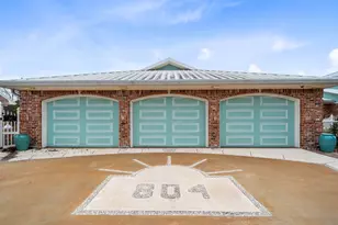 804 Alvin St, El Campo, TX 77437 - Photo 4