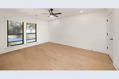 709 W 39th Street, Houston, TX 77018 - Photo 22