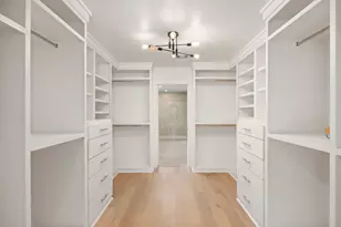 709 W 39th St, Houston, TX 77018 - Photo 32