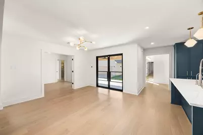 709 W 39th Street, Houston, TX 77018 - Photo 16