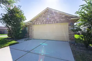 9918 Hideaway Bend Ln, Houston, TX 77044 - Photo 4