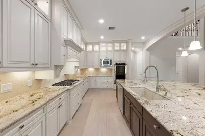 1006 Blossom Field Lane, Pinehurst, TX 77362 - Photo 10