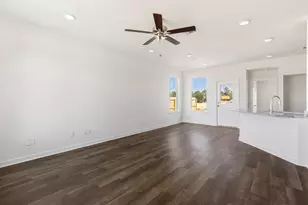 138 Overhill Dr, Huntsville, TX 77320 - Photo 6