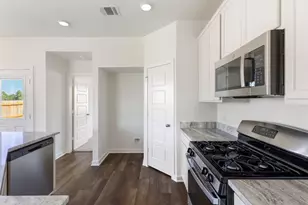 138 Overhill Dr, Huntsville, TX 77320 - Photo 16