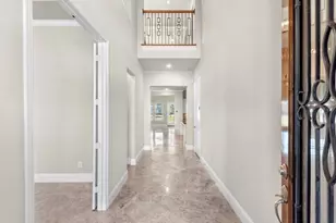 2024 Arrowood Glen Dr, Houston, TX 77077 - Photo 4