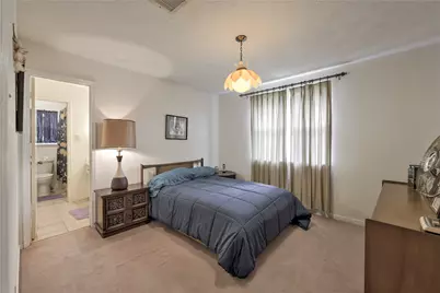 10406 Sagevale Court, Houston, TX 77089 - Photo 18