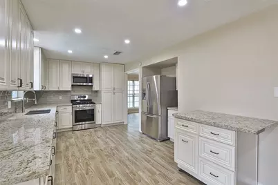 2706 Stetson Lane, Houston, TX 77043 - Photo 18