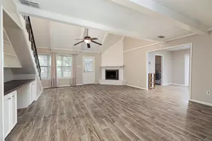 2706 Stetson Ln, Houston, TX 77043 - Photo 10