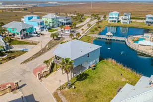 162 La Concha Blvd, Port Aransas, TX 78373 - Photo 4
