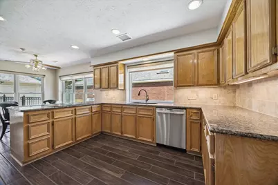 4423 Bermuda Drive, Sugar Land, TX 77479 - Photo 12
