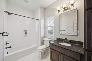 205 W 24th St, Houston, TX 77008 - Photo 22