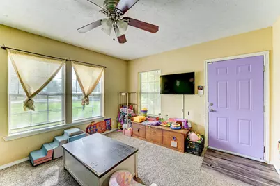 1104 Mabry Road, Baytown, TX 77520 - Photo 6