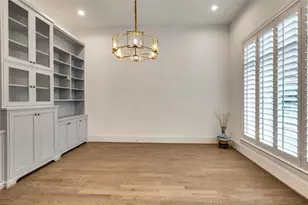 3302 Elmridge St, Houston, TX 77025 - Photo 8