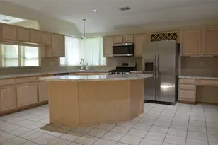 13802 Rosebranch Ct, Houston, TX 77059 - Photo 6