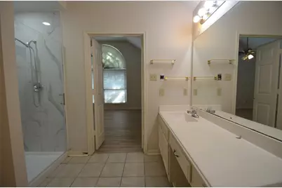 13802 Rosebranch Court, Houston, TX 77059 - Photo 12