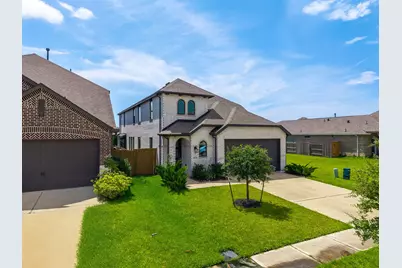 13021 Sapphire Lake Lane, La Marque, TX 77568 - Photo 8