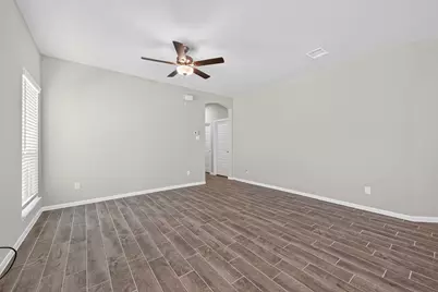 516 Emerald Thicket, Huffman, TX 77336 - Photo 8