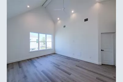 7703 Earl Rudder Way, Houston, TX 77055 - Photo 18