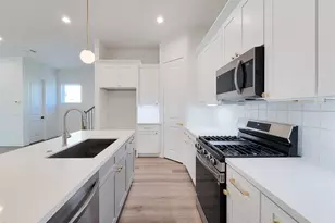 7703 Earl Rudder Wy, Houston, TX 77055 - Photo 8