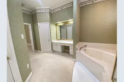22416 Pebble Beach Way, Huntsville, TX 77320 - Photo 34